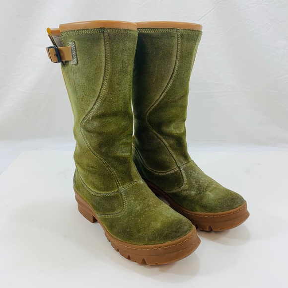 ladies green suede boots